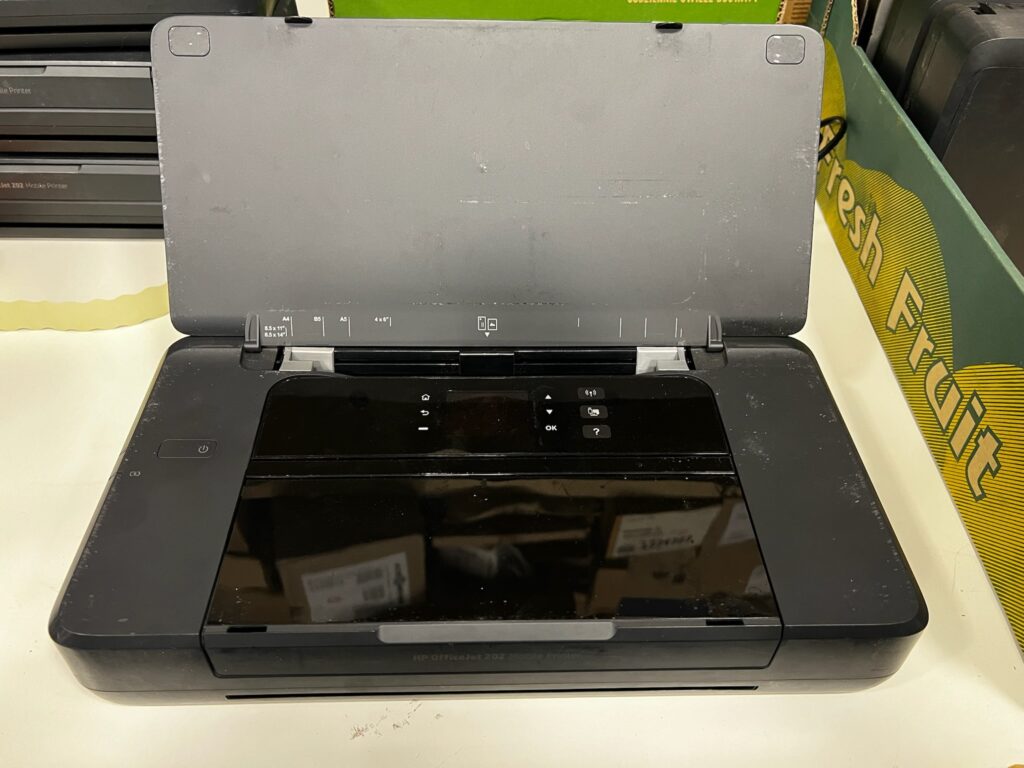 011a667c2f127bd56860b88bc1e19cb6a644faa47f